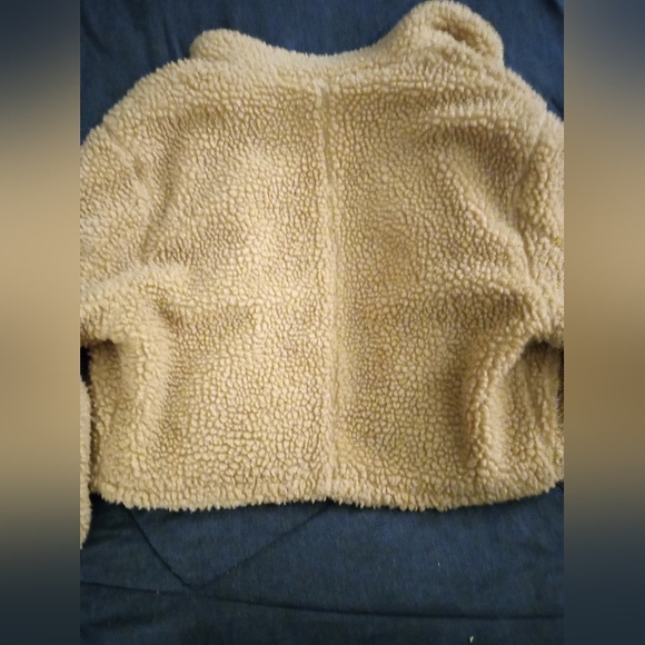 Teddy Cropped Fluffy Jacket- Nude - Picture 3 of 7